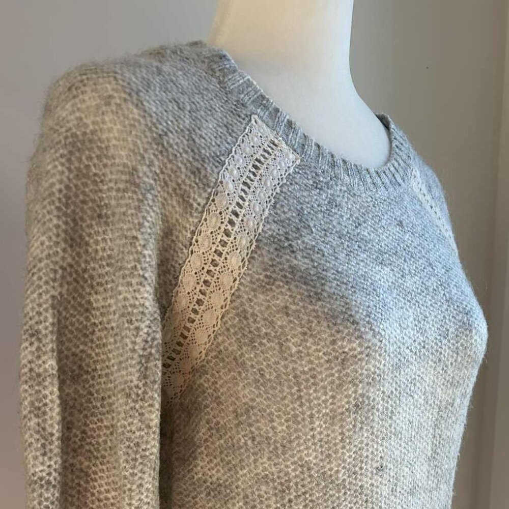 Miiyu by Simons Heather Grey Mohair-Blend Lace Shoulder High-Low Sweater - US S